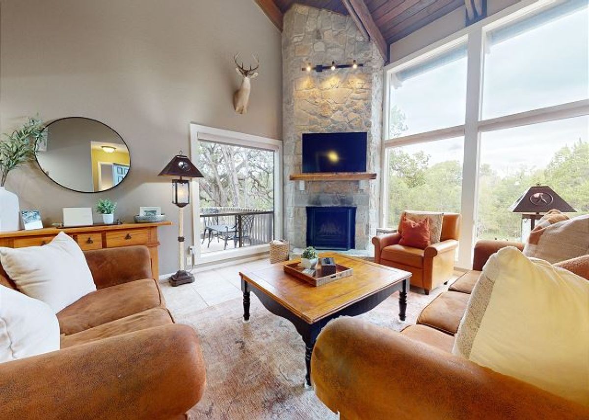 Large Livingroom